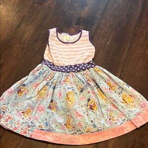 Homemade princess White and Pink Sleeveless Scoop Neck Sundress
